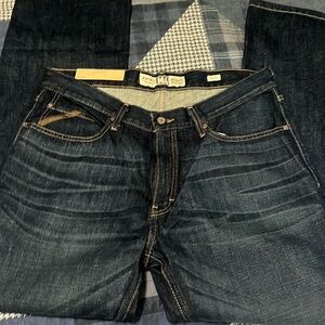 Ariat Legacy M4 NWT smoke free home